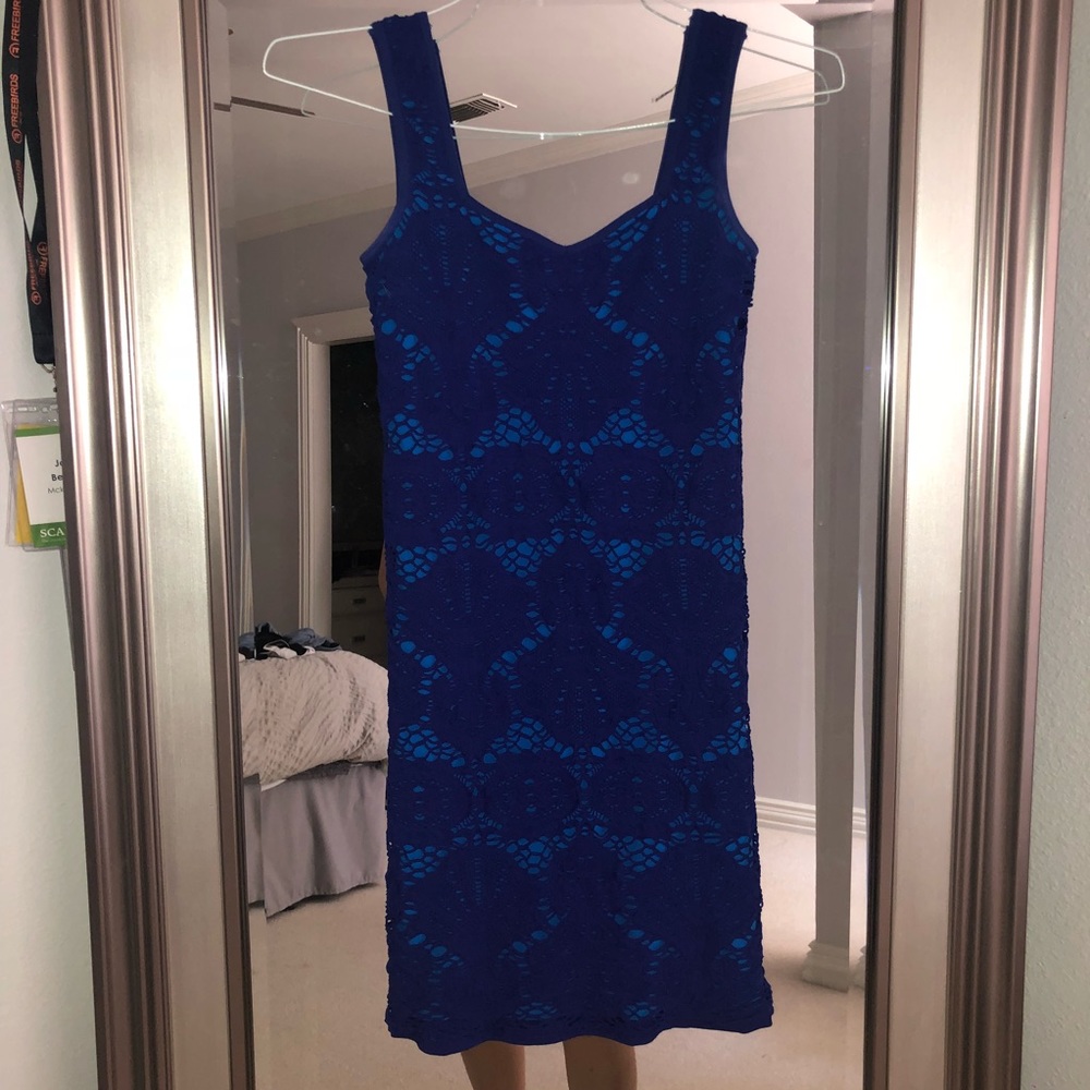 Blue lace fitted dress
